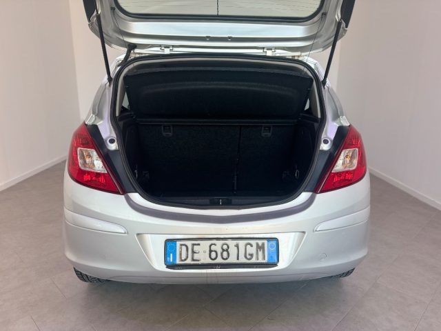 OPEL Corsa usata 11
