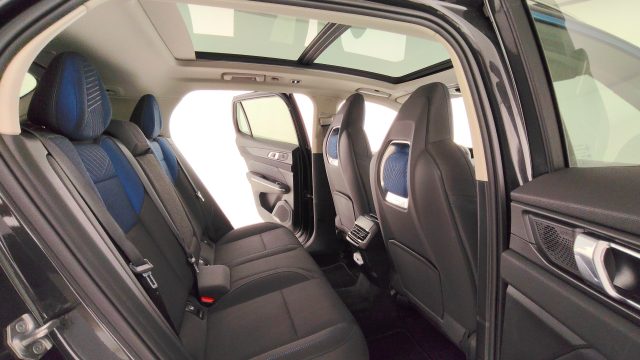 LYNK & CO 01 usata, con Airbag testa