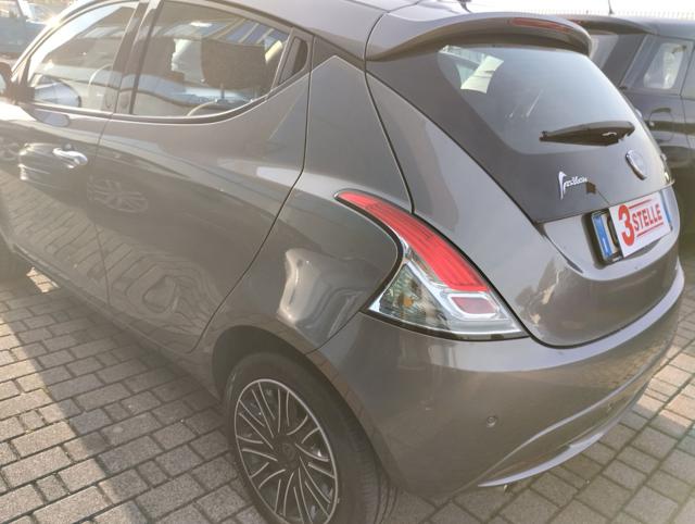 LANCIA Ypsilon usata, con Controllo trazione