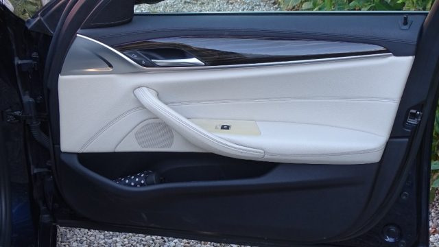 BMW 530 usata, con Freno di stazionamento elettrico