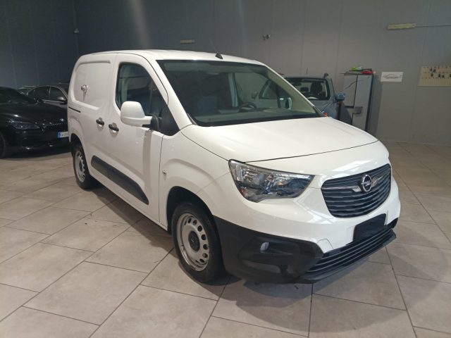 OPEL Combo usata, con Autoradio