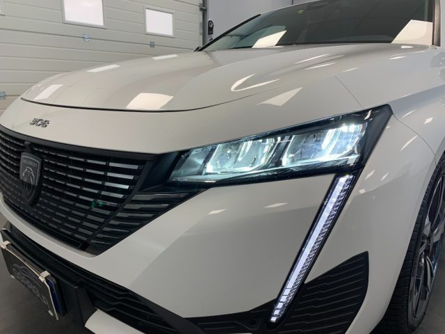 PEUGEOT 308 usata, con Sensori di parcheggio posteriori