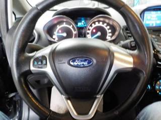 FORD Fiesta usata, con Hill holder