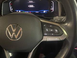 VOLKSWAGEN Taigo usata, con Autoradio digitale