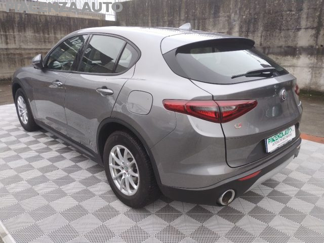 ALFA ROMEO Stelvio usata, con Airbag Passeggero