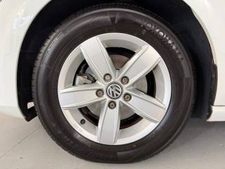 VOLKSWAGEN Golf usata, con Controllo automatico clima