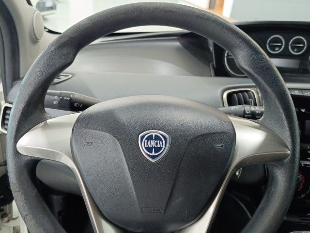 LANCIA Ypsilon usata, con Airbag testa