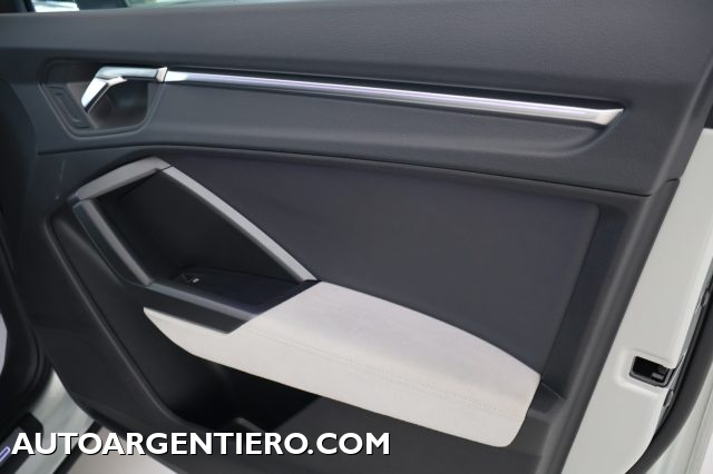 AUDI Q3 usata, con Riconoscimento dei segnali stradali