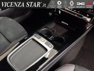 MERCEDES-BENZ CLA 200 usata, con Volante in pelle
