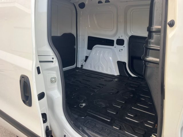 FIAT Doblo usata 15