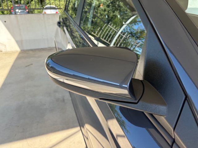 HYUNDAI Bayon usata, con Specchietto retrovisore con funzione antiabbagliamento