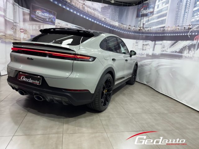 PORSCHE Cayenne usata, con Boardcomputer