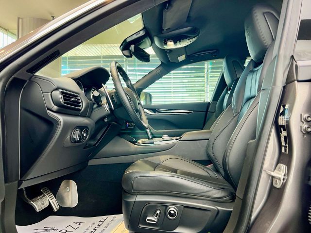 MASERATI Levante usata, con Regolazione elettrica sedili