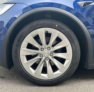 TESLA Model X usata, con MP3