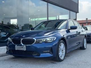 BMW 320 d 48V xDrive Berlina Business Advantage