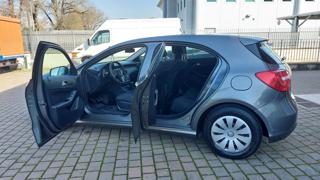 MERCEDES-BENZ A 180 usata 29