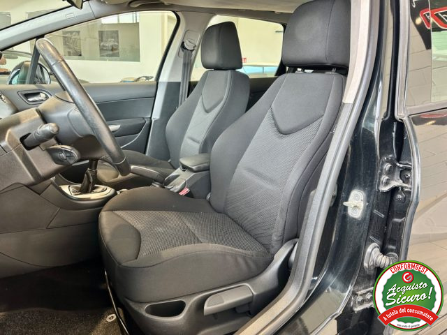 PEUGEOT 308 usata, con Cerchi in lega
