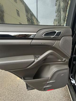 PORSCHE Cayenne usata, con Cruise Control