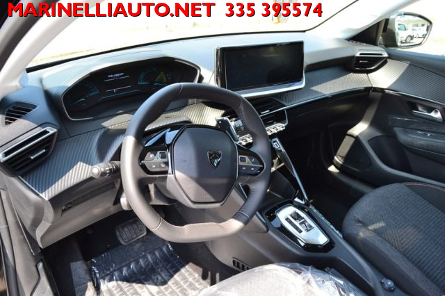 PEUGEOT 208 usata, con Volante in pelle