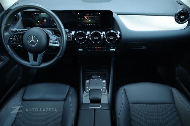 MERCEDES-BENZ GLA 180 usata, con Alzacristalli elettrici