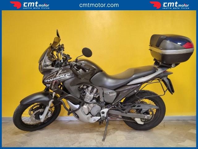 HONDA Transalp XL 700 V usata 0