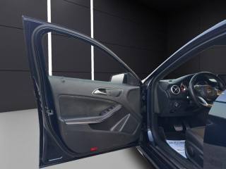 MERCEDES-BENZ A 200 usata, con Cruise Control