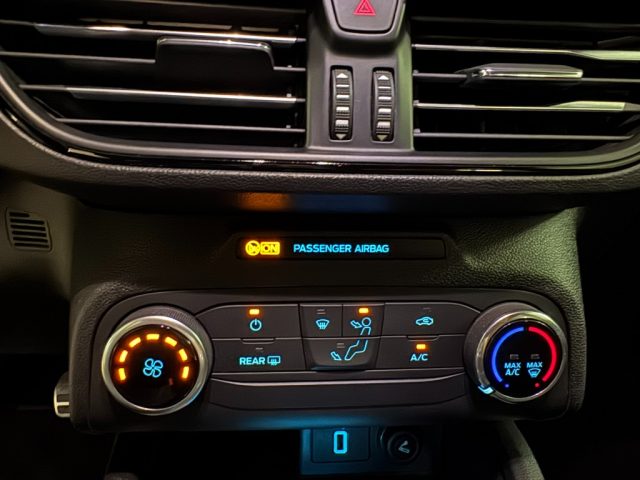 FORD Focus usata, con Controllo automatico clima
