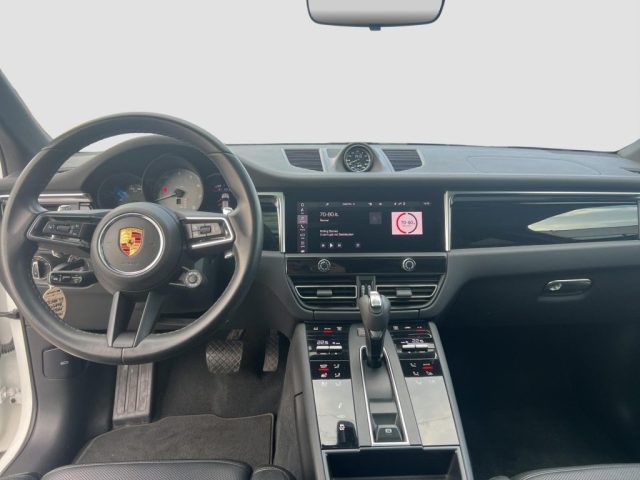 PORSCHE Macan usata 8