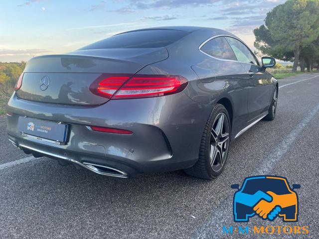 MERCEDES-BENZ C 220 usata, con Autoradio
