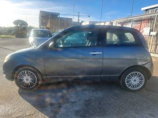 LANCIA Ypsilon usata, con Autoradio