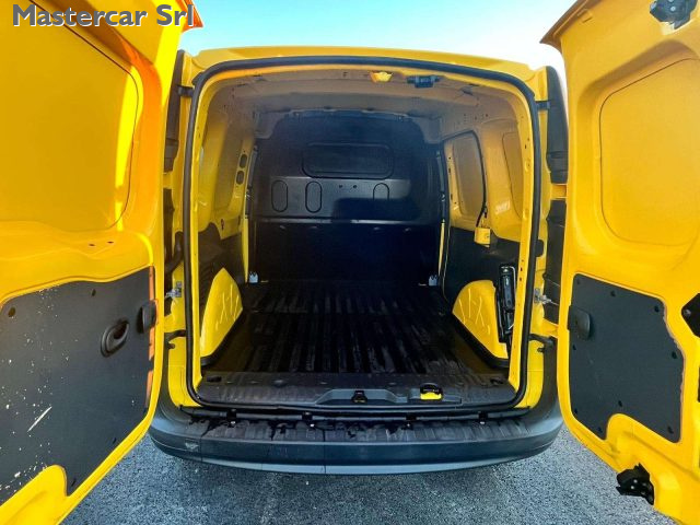 RENAULT Kangoo usata 9