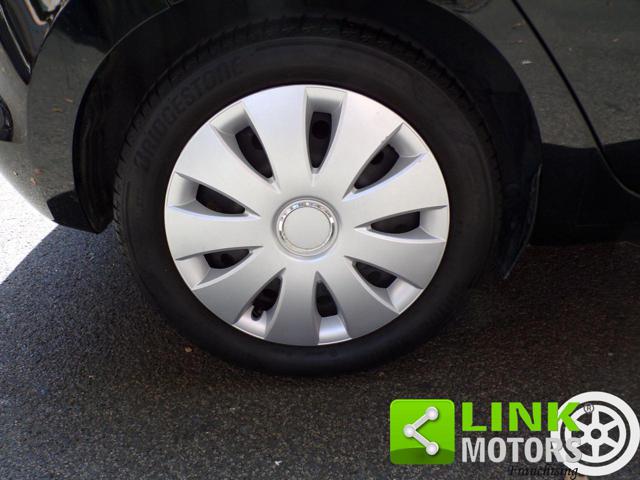 NISSAN Micra usata, con Sedile posteriore sdoppiato