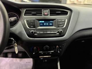 HYUNDAI i20 usata, con Sensore di luce