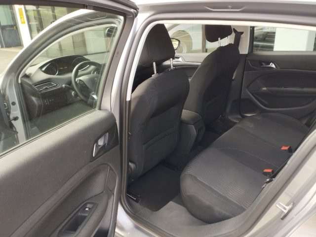 PEUGEOT 308 usata, con Fendinebbia