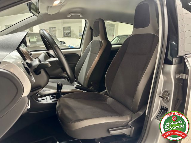 VOLKSWAGEN up! usata, con Chiusura centralizzata