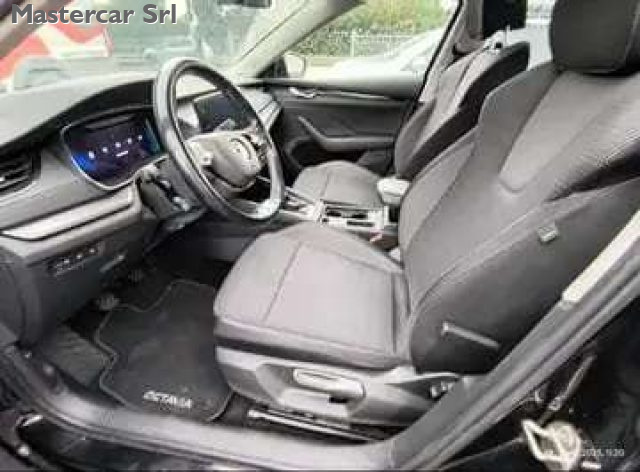 SKODA Octavia usata, con Autoradio