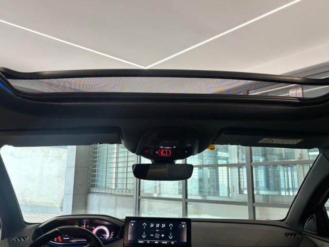 PEUGEOT 3008 usata, con Sistema di navigazione