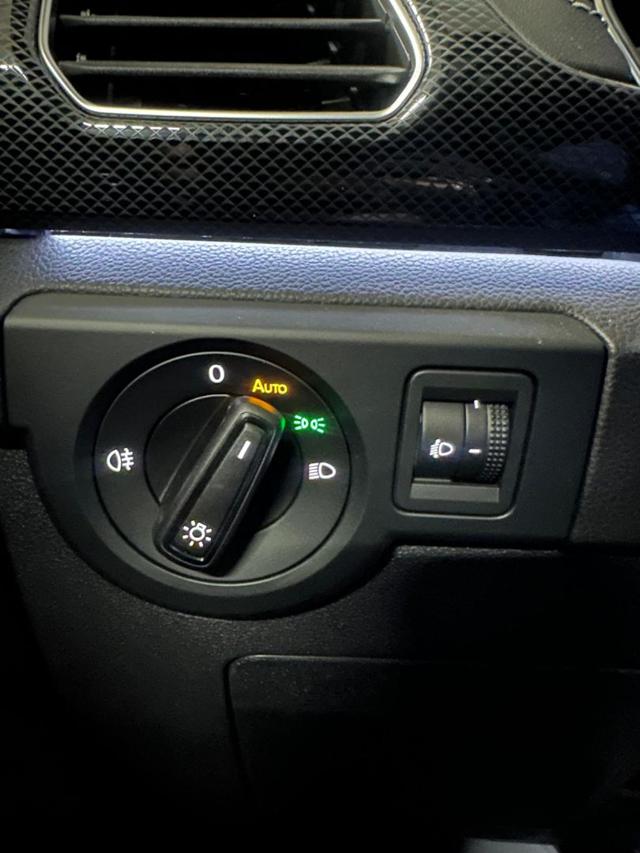 VOLKSWAGEN T-Cross usata, con Servosterzo