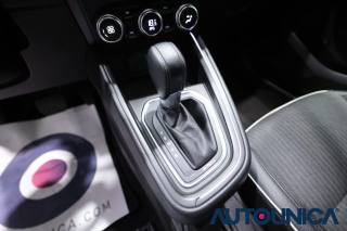 RENAULT Clio usata, con Bluetooth