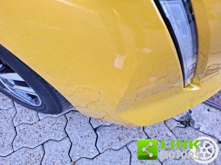 PEUGEOT 208 usata, con Sedile posteriore sdoppiato