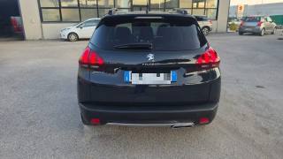 PEUGEOT 2008 usata, con Autoradio