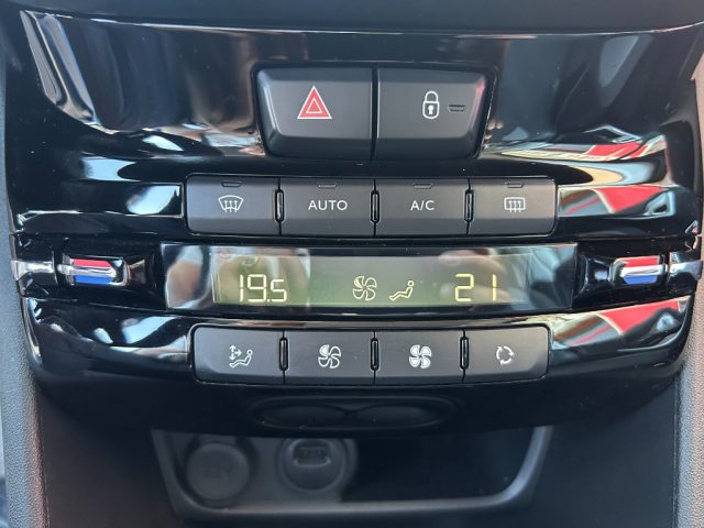 PEUGEOT 2008 usata, con Cruise Control
