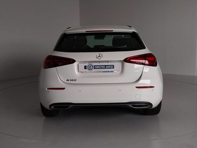 MERCEDES-BENZ A 180 usata, con Bracciolo