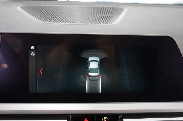 BMW 318 usata, con Sistema di navigazione