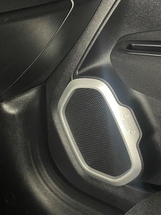 JEEP Renegade usata, con USB