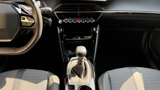 PEUGEOT 2008 usata, con Sistema di navigazione