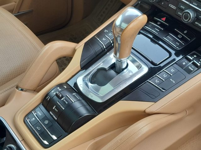 PORSCHE Cayenne usata, con Fendinebbia