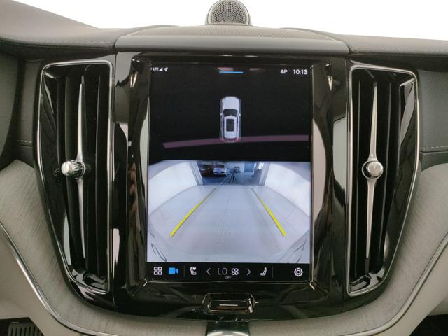VOLVO XC60 usata, con Sedile posteriore sdoppiato