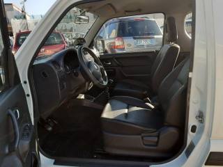 SUZUKI Jimny usata, con Isofix