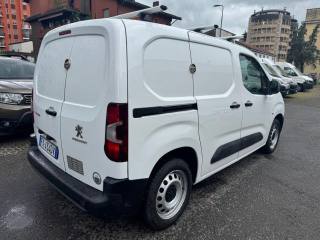 PEUGEOT Partner usata, con Alzacristalli elettrici